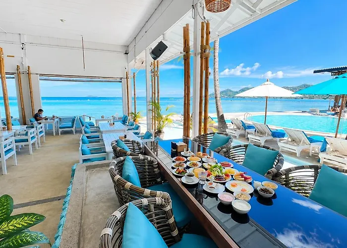 Combo Beach Hotel Samui